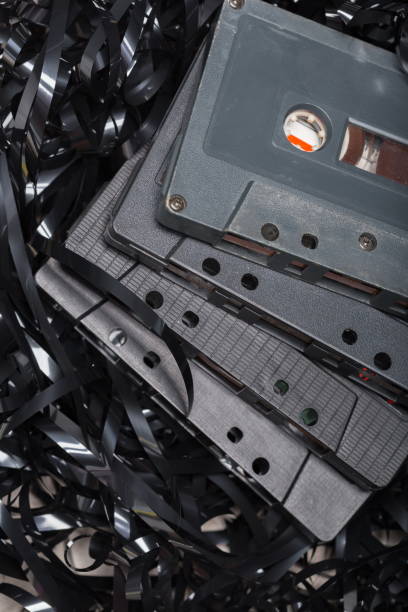 pull-out tape