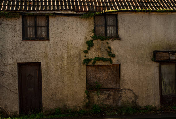 istock English old,dirty and damaged house. 1507226308