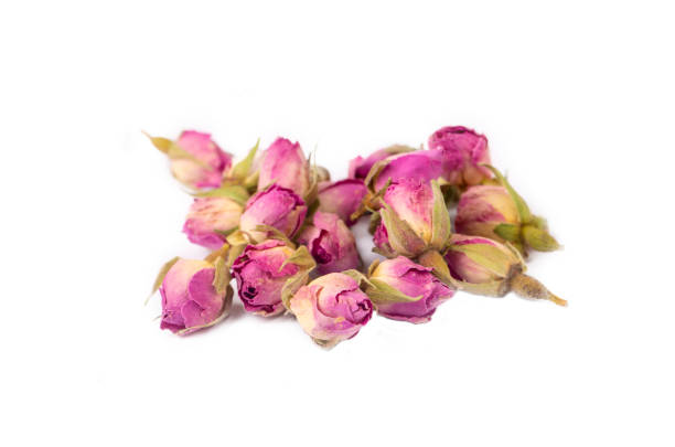 istock Dry rose flower petals tea 1507528840