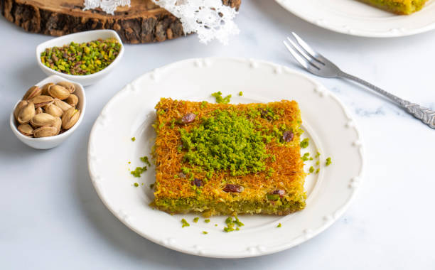 istock Turkish dessert antep kadayif - pistachio kadayif 1507572395