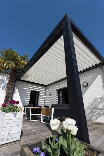 istock eco friendly bioclimatic aluminum pergola shade structure 1507592316