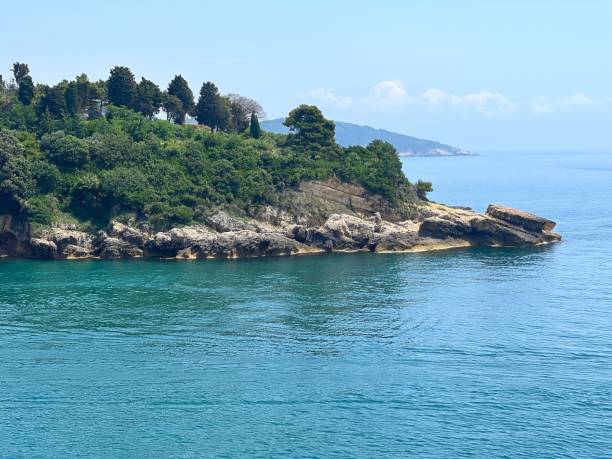 istock Blue sea and rocky coast scenic landscape. 1507639198