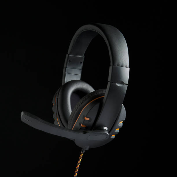 istock headphone product advertising photography headset 1507963219