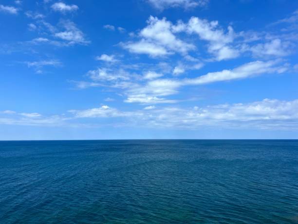 istock Blue sea sky clouds horizon summer. 1508330271