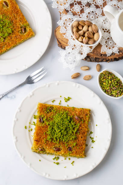 istock Turkish dessert antep kadayif - pistachio kadayif 1508628677