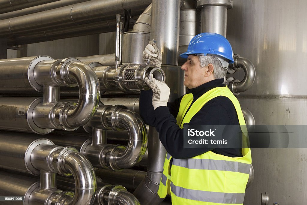 pipeline craftsman Oil Pump Stock Photo