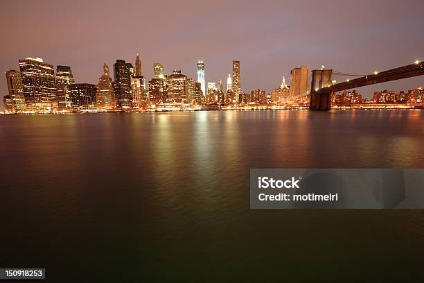 Brooklyn Bridge I Centrum Manhattan - zdjęcia stockowe i więcej obrazów Bez ludzi - Bez ludzi, Biurowiec, Budynek użyteczności publicznej