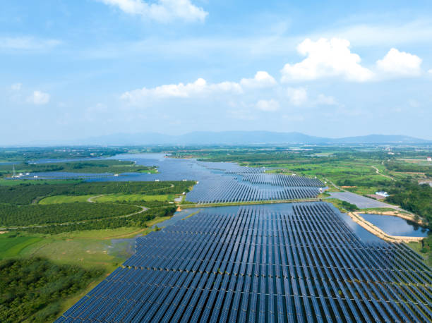 istock Large-scale photovoltaic power station 1509224413