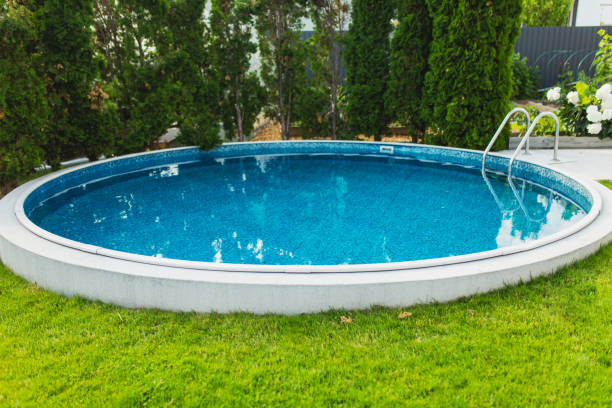 istock Swimming pool. Summer rest. Blue water. Back yard 1509317397