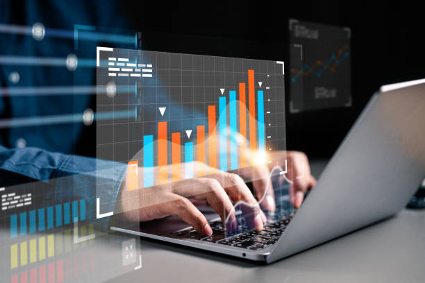 istock Bussinessman using laptops analyst working with data analysis business growth marketing and opportunity. 1509372418