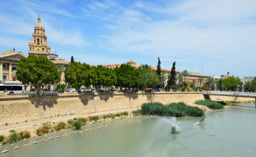 Murcia is a major city in south-eastern Spain. It is located on the Segura River.