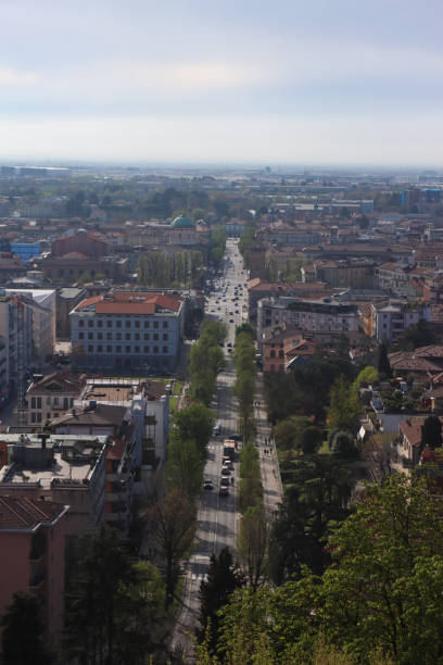 istock Main street in Bergamo from top 1509623482