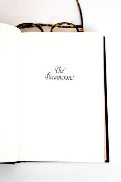 istock Book Open to Title Page: The Decameron 1509998608