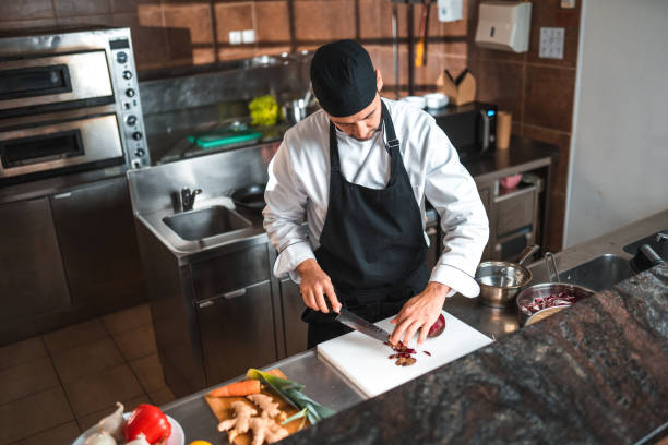 istock Attention To Detail In Asian Restaurant Kitchen 1510005105
