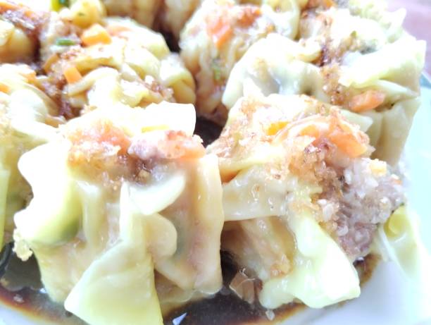istock Delicious fresh boiled dumplings Chinese food 1510360769