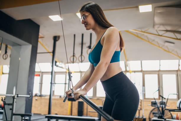 istock Young woman training in gym 1510886114