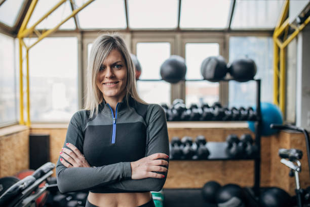 istock Fit woman in gym 1510902079