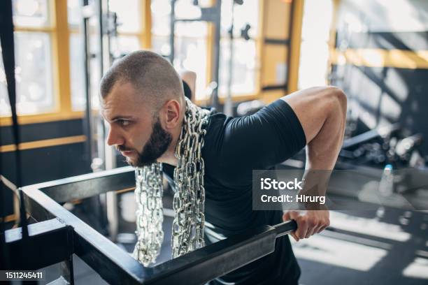 Man Straining As He Rows Strong Man Training Hard Stock Photo - Download Image Now - 20-29 Years ...