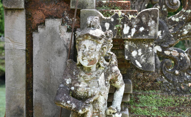istock Weathered Devi Statue at Pura Gunung Kawi 1511397763
