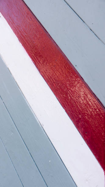 istock Graphic lines in wooden door 1511670974