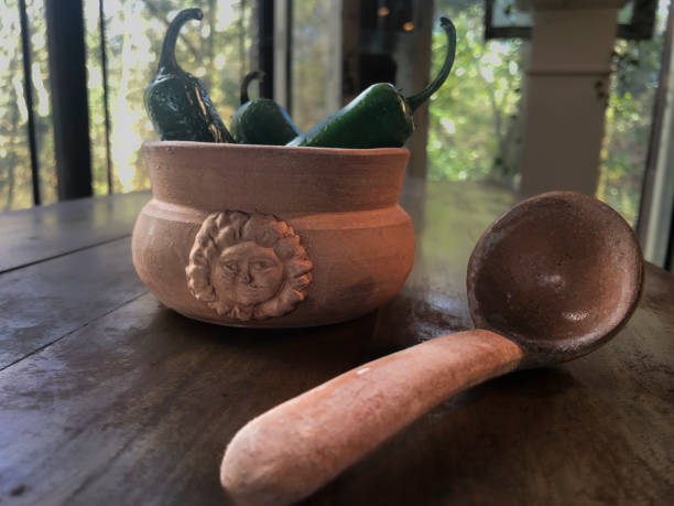 istock FRESH JALAPENO PEPPERS IN A TERRA COTTA BOWL. 1511791065