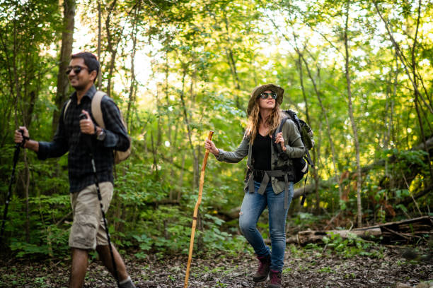 istock Young Adults Hiking 1512013641