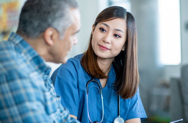 istock Senior Home Care Visit 1512031362