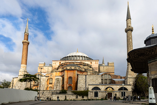 hagia sophia mosque, sultanahmet, istanbul, turkiye