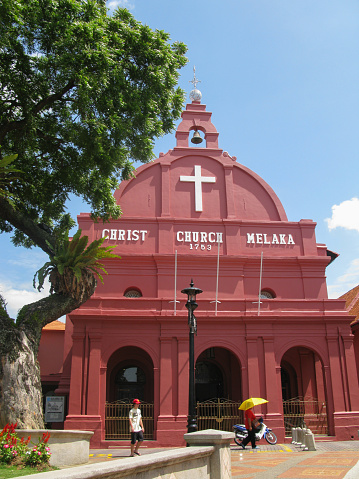 January 9, 2009 - Melaka, Malacca State, Malaysia.
The Christ Church Melaka in downtown Melaka or Malacca. The church is an 18th century Dutch built Anglican church in a bright red colour as were many of the Dutch buildings during this period. It is a popular tourist destination in Malaysia.