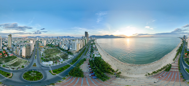 Voted from Forbes magazine, My Khe beach is rated as one of the most charming beaches on the planet. Da Nang is home to many beautiful and famous beaches such as Tien Sa Beach, Non Nuoc Beach. But My Khe beach still emerges as a shining pearl, attracting thousands of domestic and foreign tourists.