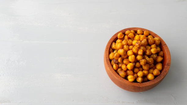 istock Cryspy roasted chickpeas in a bowl 1512774635