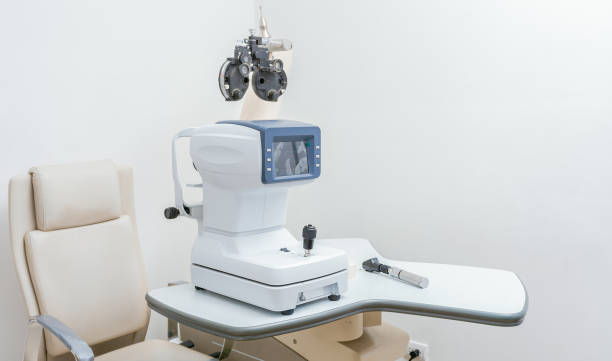 istock Autorefractometer or visual test machine in laboratory. Visual health, diagnostic equipment. ophthalmic refractometer. 1513098775