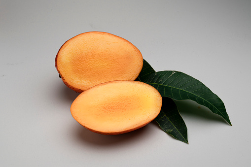 The coolest fruit in summer, everyone's favorite fruit: mango
