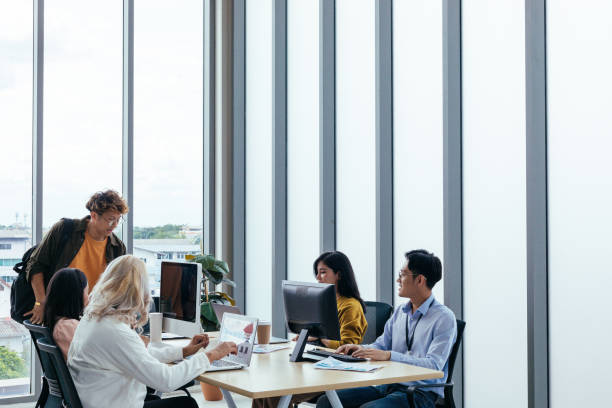 istock Start Of The Day In Modern Clean Office 1513534504