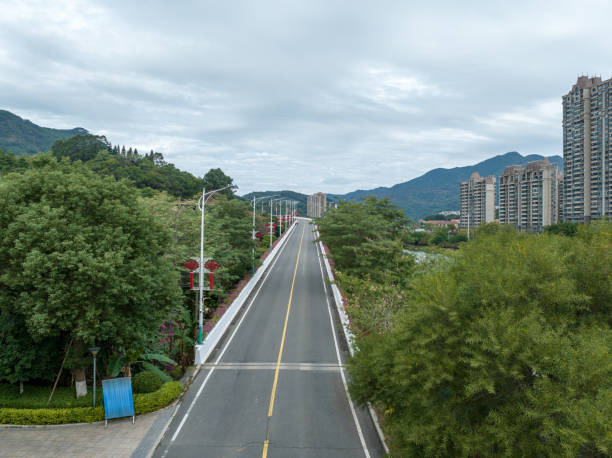 istock A road in urban green belts 1513846698