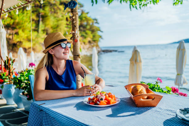 istock Lunch by the sea 1514245548
