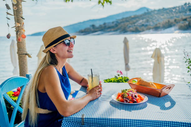 istock Lunch by the sea 1514263793