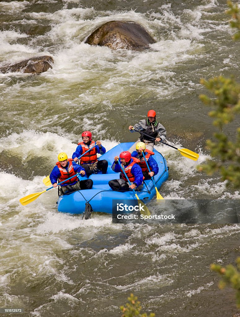 Rafting rzekami górskimi na Arkansas River w Kolorado - Zbiór zdjęć royalty-free (Rafting rzekami górskimi)