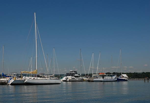 istock marina at Lake Ontario 151512822