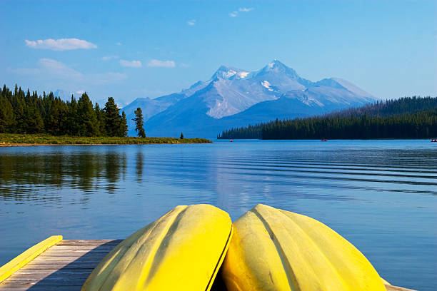 Lago Maligne, Parco Nazionale di Jasper, Canada - foto stock