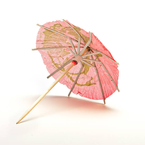 коктейль зонт - drink umbrella umbrella parasol drink стоковые фото и изображения