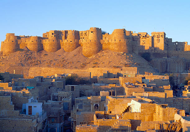 ジャイサルメールフォートパノラマ夕暮れ時には、インド・ラージャスターン州） - india rajasthan thar desert travel ストックフォトと画像