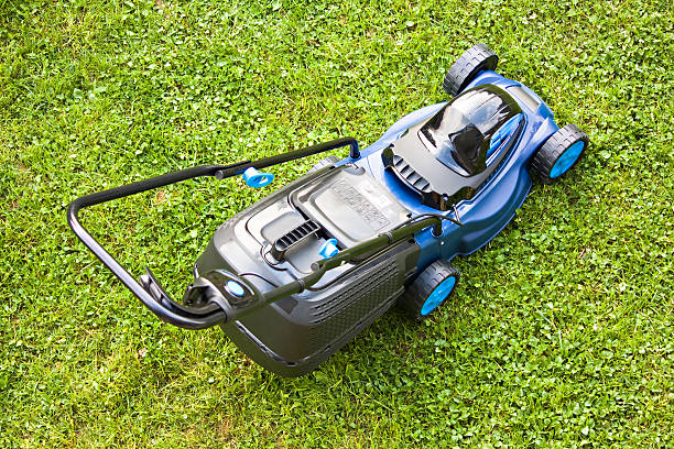 istock horticulture lawn garden mower device 151523371