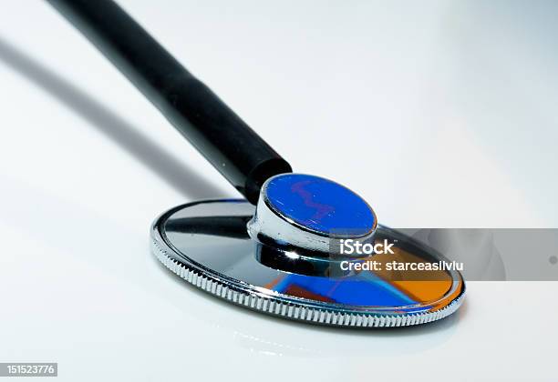 Stetoskop Z Niebieski I Pomarańczowy Odbicie - zdjęcia stockowe i więcej obrazów Badanie lekarskie - Badanie lekarskie, Badanie pulsu, Częstotliwość