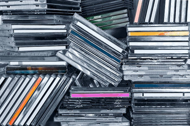 cds im regal - cd rom stock-fotos und bilder