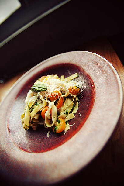 istock Pesto Baby Tomato Pasta 151526359