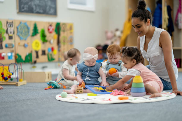 istock Children at Daycare 1515280570