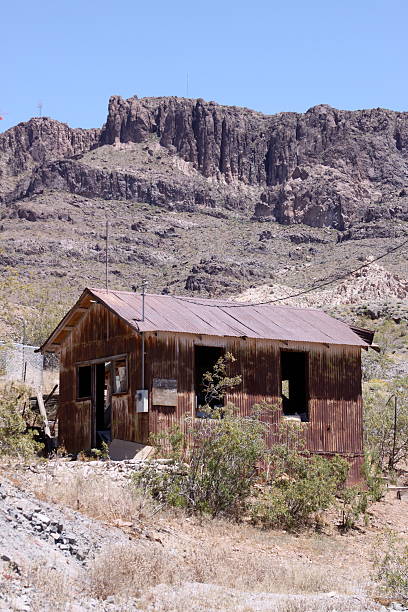 istock Old house in the desert 151529378