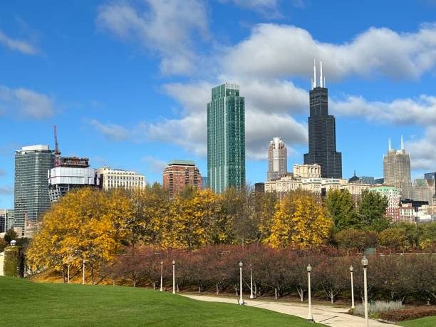 istock Chicago Millennium Park, Chicago autumn, wills tower 1515322843