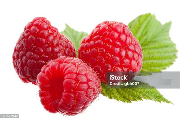 Photo libre de droit de Le Raspberries banque d'images et plus d'images libres de droit de Aliment - Aliment, Aliments et boissons, Blanc